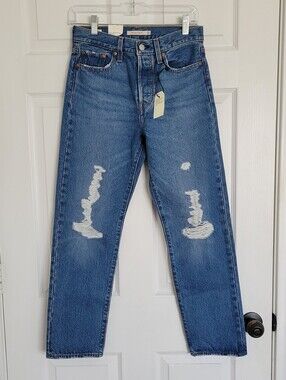 Levi's Premium Distressed Wedgie Straight-Leg Jeans